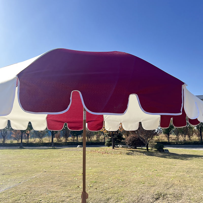 Khung sợi 2M, trục nhôm nhẹ, ô che nắng thông thường.